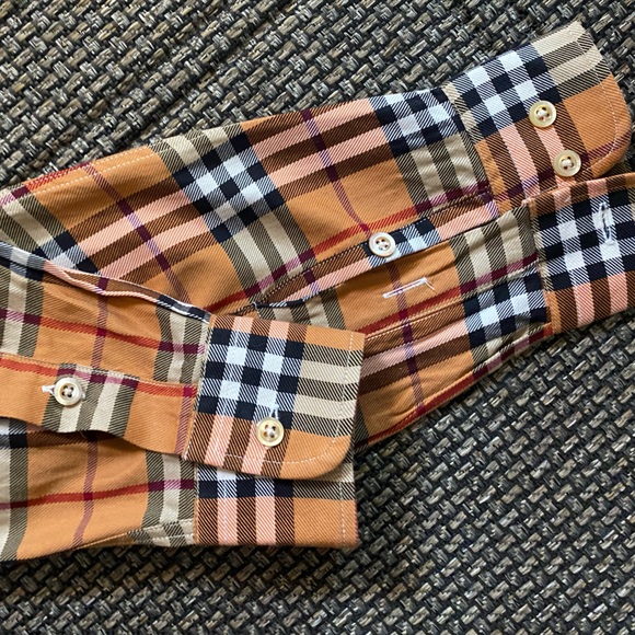 🔥NEW🔥BURBERRY NOVA CHECK L/S Luxury Cotton Button Down👔Oversized🇺🇸Med+/LG🔥 - Picture 8 of 16